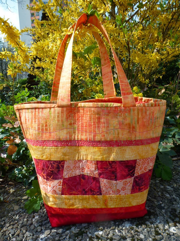Wellenbandtasche